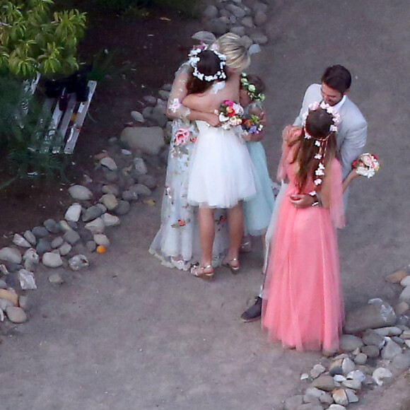 Exclusif - Fiona, Lola et Luca Facinelli - Mariage de Jennie Garth et David Abrams dans son ranch à Santa Ynez, le 11 juillet 2015.