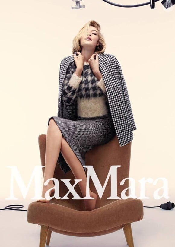 Gigi Hadid est la star de la campagne publicitaire automne-hiver 2015-2016 de Max Mara. Photo par Anthony Maule.