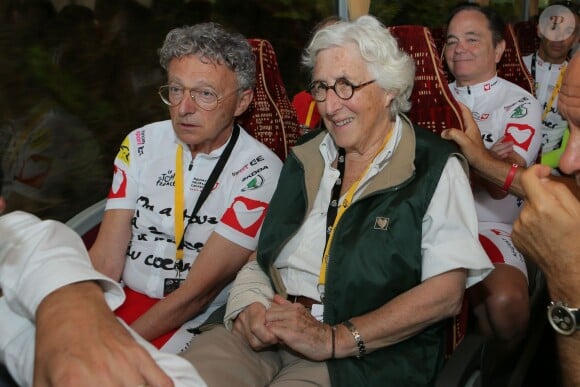 Exclusif - Nelson Montfort, Francine Leca - Course par équipe "étape du coeur" avec Mécénat Chirurgie Cardiaque sur le Tour de France au départ de Vannes le 12 juillet 2015