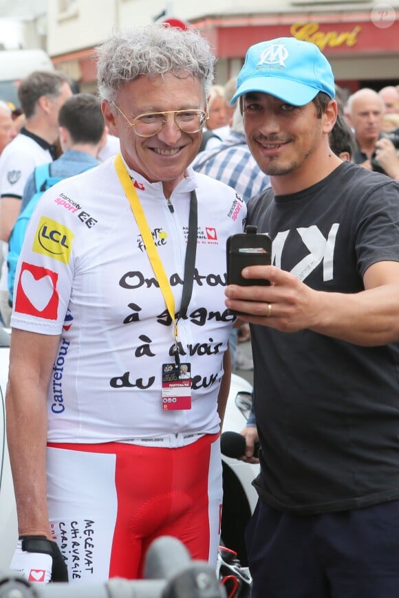 Exclusif - Nelson Monfort - Course par équipe "étape du coeur" avec Mécénat Chirurgie Cardiaque sur le Tour de France au départ de Vannes le 12 juillet 2015.