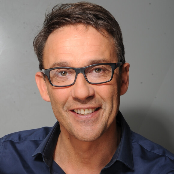 Portrait de Julien Courbet en 2015.