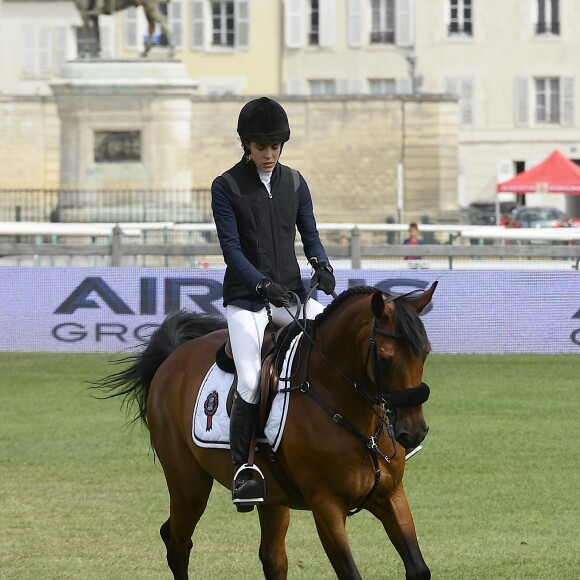 Charlotte Casiraghi au Jumping International de Chantilly dans le cadre du Longines Global Champions Tour, le 17 juillet 2015