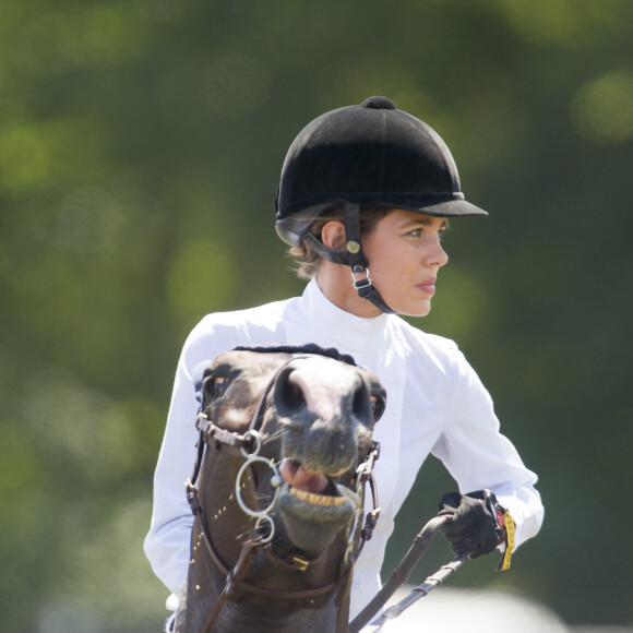 Charlotte Casiraghi au Jumping International de Chantilly dans le cadre du Longines Global Champions Tour, le 17 juillet 2015