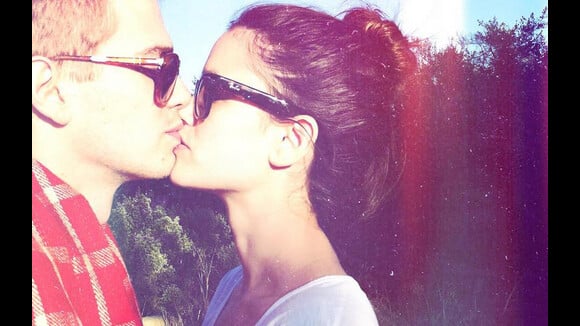 Rachel Bilson et Hayden Christensen : Le couple échange un tendre baiser