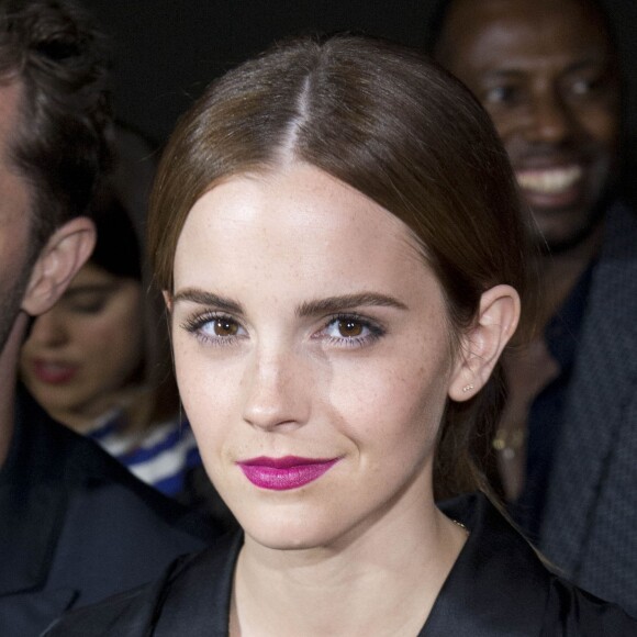 Emma Watson - People au défilé de mode, collection Haute-Couture automne-hiver 2014/2015 "Giambattista Valli" à Paris le 7 juillet 2014.
