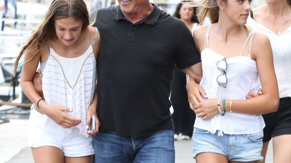 Sylvester Stallone: Papa-poule généreux et tendre avec ses superbes filles