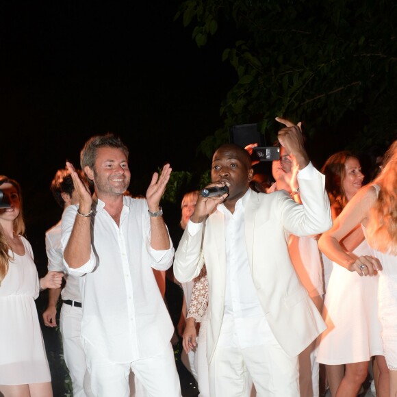 Exclusif - Jérôme Anthony, le chanteur Yannick, de son vrai nom Yannick M'Bolo - 20e édition de la soirée Blanche aux Moulins de Ramatuelle à Saint-Tropez le 12 juillet 2015.