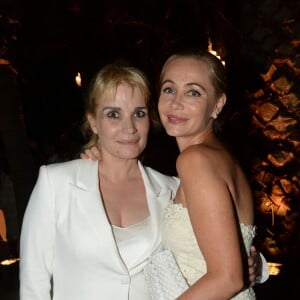 Exclusif - Christine Citti et Emmanuelle Béart - 20e édition de la soirée Blanche aux Moulins de Ramatuelle à Saint-Tropez le 12 juillet 2015.