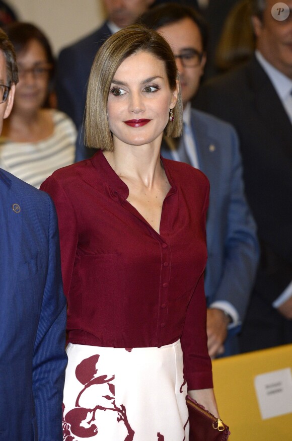 La reine Letizia d'Espagne lors de l'assemblée annuelle des directeurs de l'Institut Cervantes à Saint-Jacques de Compostelle le 21 juillet 2015