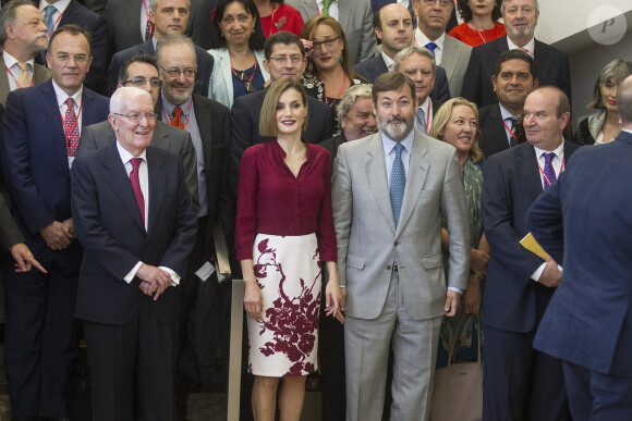 La reine Letizia d'Espagne lors de l'assemblée annuelle des directeurs de l'Institut Cervantes à Saint-Jacques de Compostelle le 21 juillet 2015