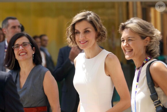 La reine Letizia découvrait le 23 juillet 2015 le pavillon de l'Espagne à l'Exposition Universelle de Milan, où elle s'est rendue en tant qu'Ambassadrice spéciale de l'Organisation des Nations unies pour l'alimentation et l'agriculture (FAO) pour la nutrition.