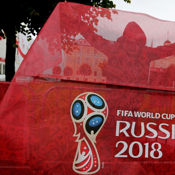 La Russie se prépare pour la coupe du monde de la FIFA 2018 à Saint Petersbourg le 22 juillet 2015.  ST. PETERSBURG, RUSSIA. JULY 22, 2015. Christian Unger, the head of FIFA 2018 World Cup preparation department, talks to the media after a rehearsal for the 2018 FIFA World Cup Preliminary Draw at the Constantine [Konstantinovsky] Palace.22/07/2015 - Saint Petersbourg