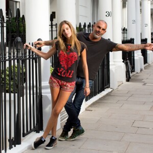 Exclusif - Christian Audigier et sa fiancee Nathalie Sorensen profitent d'un sejour romantique a Londres, le 5 aout 2013. Le couple a visite la ville avant d'aller faire du shopping.