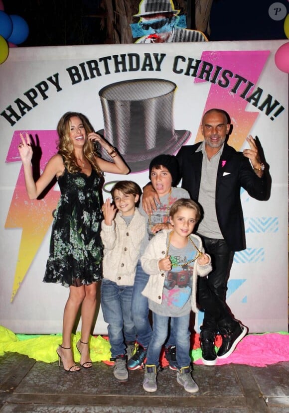Christian Audigier avec ses trois garçons pour son anniversaire.
