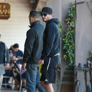 David Beckham sort de son cours de gym à Los Angeles Le 25 Juillet 2015  51808230 Soccer legend David Beckham starts his morning off with a trip to Soul Cycle gym for a workout on July 25, 2015 in Brentwood, California. David got a new tattoo of the number 99 on his hand last week to celebrate his 16th anniversary to Victoria...25/07/2015 - Los Angeles