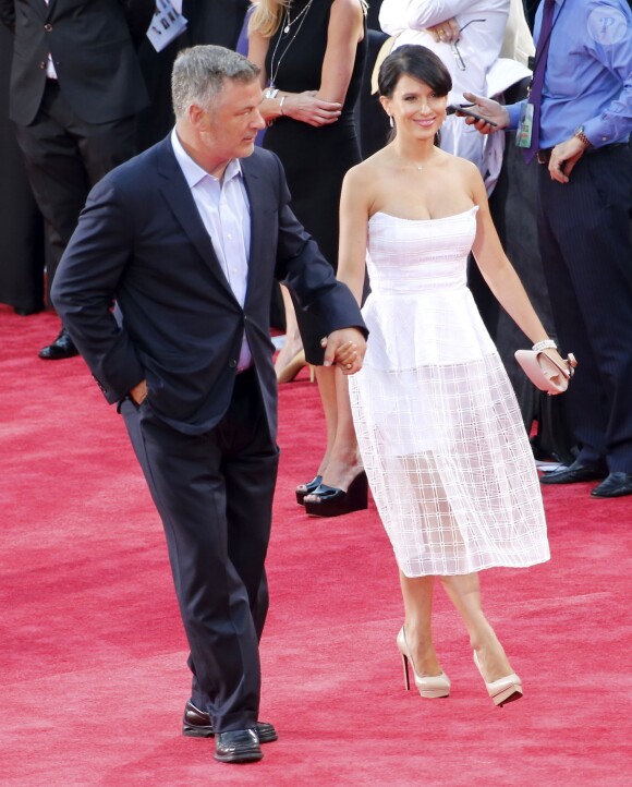 Alec Baldwin et sa femme Hilaria Thomas - Première du film "Mission Impossible - Rogue Nation" à New-York le 27 juillet 2015.