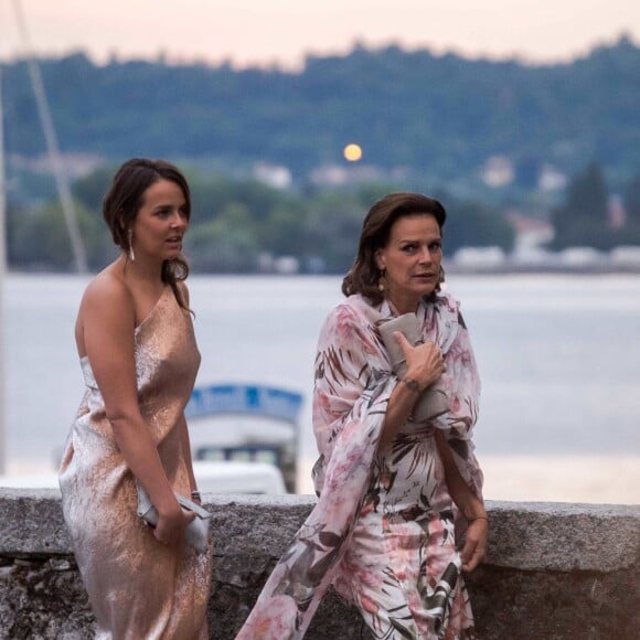 La princesse Stéphanie de Monaco et sa fille Pauline Ducruet - Arrivées pour la soirée de mariage de Pierre Casiraghi et Beatrice Borromeo au château Rocca Angera (château appartenant à la famille Borromeo) à Angera sur les Iles Borromées, sur le Lac Majeur, le 1er août 2015.