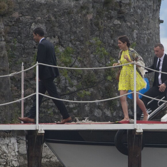 Charlotte Casiraghi - Arrivées au mariage religieux de Pierre Casiraghi et Beatrice Borromeo sur les Iles Borromées, sur le Lac Majeur, le 1er août 2015.