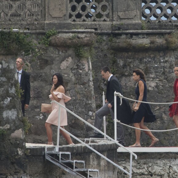 La princesse Stéphanie de Monaco, ses filles Pauline Ducruet, Camille Gottlieb et son fils Louis Ducruet avec son amie - Arrivées au mariage religieux de Pierre Casiraghi et Beatrice Borromeo sur les Iles Borromées, sur le Lac Majeur, le 1er août 2015.
