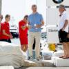 Le roi Felipe VI d'Espagne au club nautique royal de Palma de Majorque le 3 août 2015, en prévision de sa participation à la 34e Copa del Rey à bord du voilier Aifos.