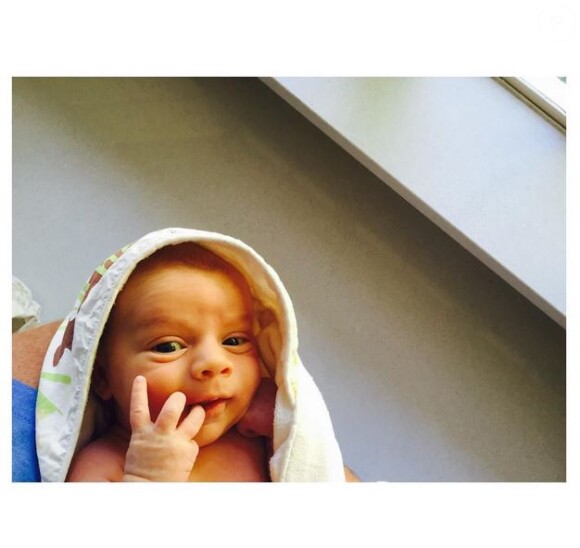 Holt, le fils de Tiffani Thiessen et Brady Smith, exposé sur Instagram. Juillet 2015