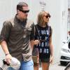 Taylor Swift et Selena Gomez vont déjeuner au restaurant à West Hollywood, le 16 juin 2015