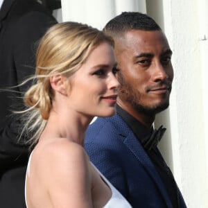 Doutzen Kroes et son mari Sunnery James lors du 68ème festival de Cannes le 13 mai 2015.