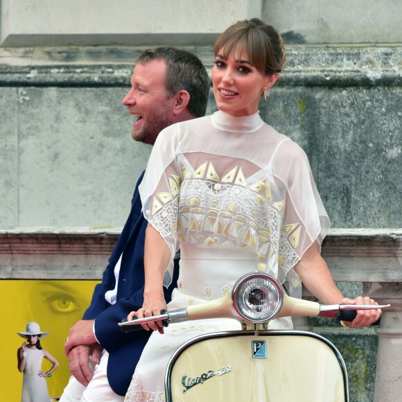 Guy Ritchie avec sa femme Jacqui Ainsley ravissants à la première de 'The Man From U.N.C.L.E' à Londres, le 7 août 2015.