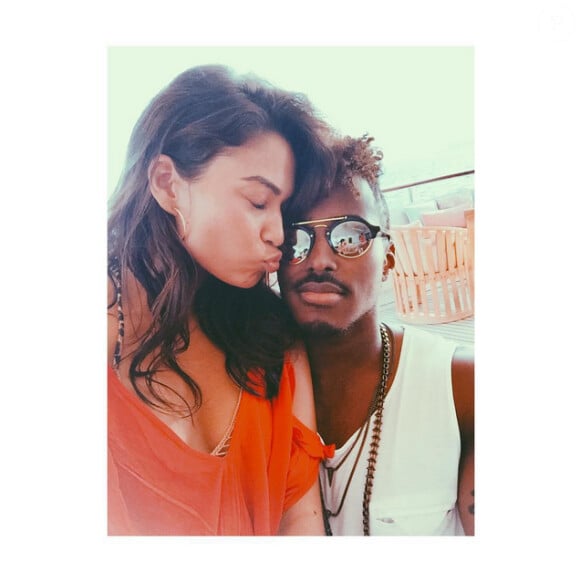 Shanina Shaik et son chéri DJ Ruckus en vacances à Ibiza. Photo publiée le 10 août 2015.