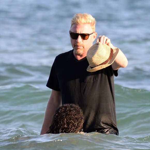 Exclusif - Boris Becker et sa femme Lilly Becker en vacances à Ibiza en Espagne le 26 juillet 2015.