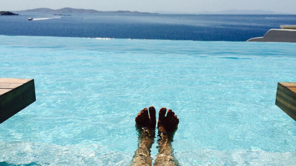 Pauline Ducruet : Ses vacances de rêve (et sa belle rencontre) à Mykonos !