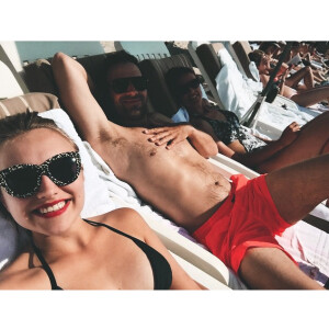 Chloé Jouannet, la fille d'Alexandra Lamy, en vacances avec son père Thomas Jouannet dans le sud de la France. (photo datant de mai 2015)