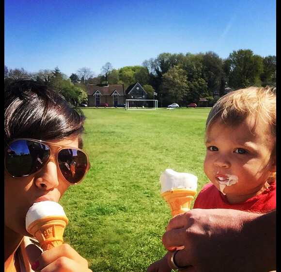 Franckie Bridge et son fils Parker sur Instagram - Mai 2015