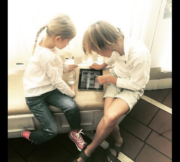 Kelly Rutherford a ajouté une photo de ses enfants à son compte Instagram.