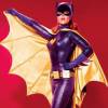 Yvonne Craig en Batgirl dans la série Batman.