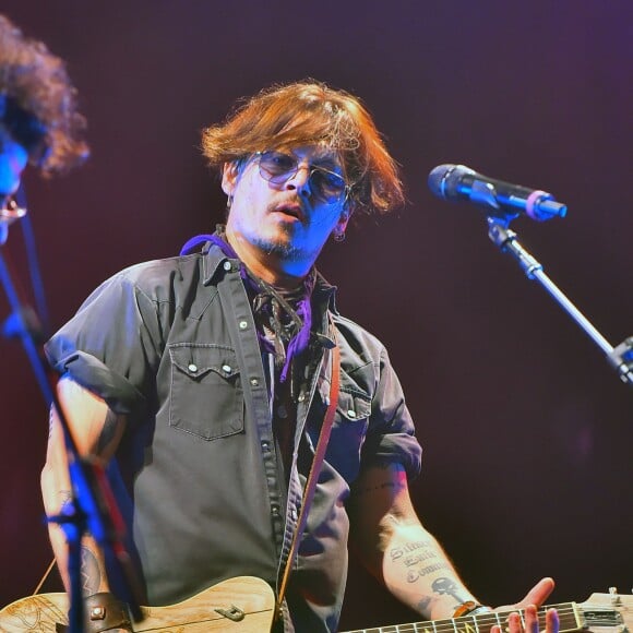 Exclusif - Johnny Depp - Johnny Depp et Alice Cooper en concert lors d'un gala de charité à Los Angeles le 24 janvier 2015.