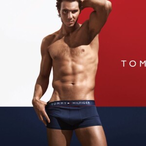 Affiche promo pour la nouvelle collection de Tommy Hilfiger avec Rafael Nadal