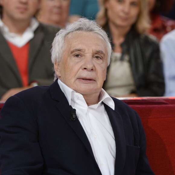 Michel Sardou - Enregistrement de l'émission "Vivement Dimanche", le 8 octobre 2014.