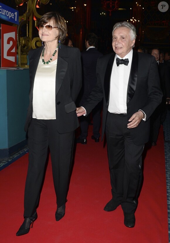 Michel Sardou et sa femme Anne-Marie Périer - La 26e nuit des Molières aux Folies Bergère à Paris, le 2 juin 2014.