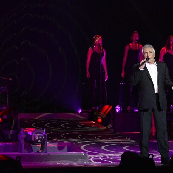 Michel Sardou en concert a l'Olympia a Paris le 7 juin 2013.