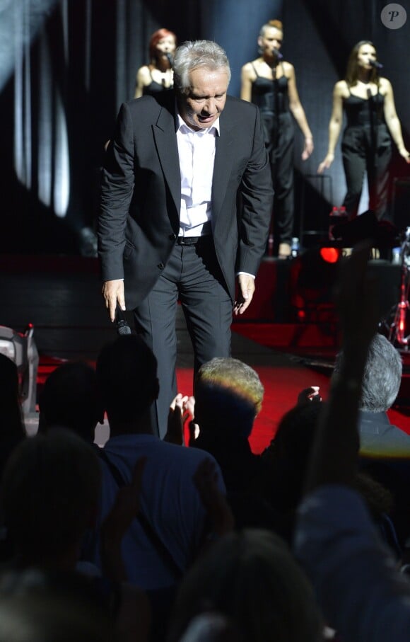 Michel Sardou en concert a l'Olympia a Paris le 7 juin 2013.