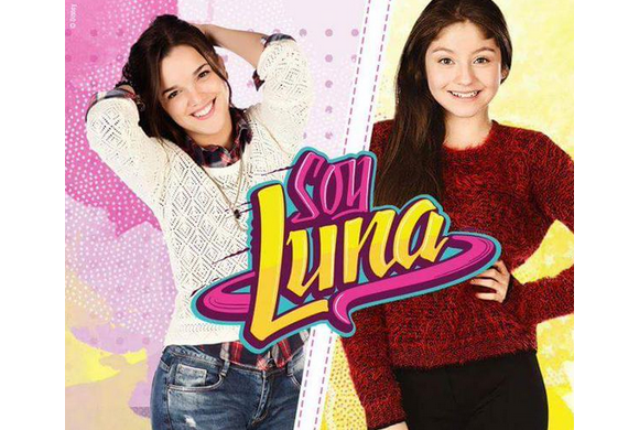 Disney Channel a mis en ligne une photo de Karol Sevilla, star de sa nouvelle série événement Soy Luna / août 2015