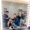 Karol Sevilla la nouvelle héroïne Disney, star de Soy Luna en pleine séance maquillage / photo postée sur Twitter.
