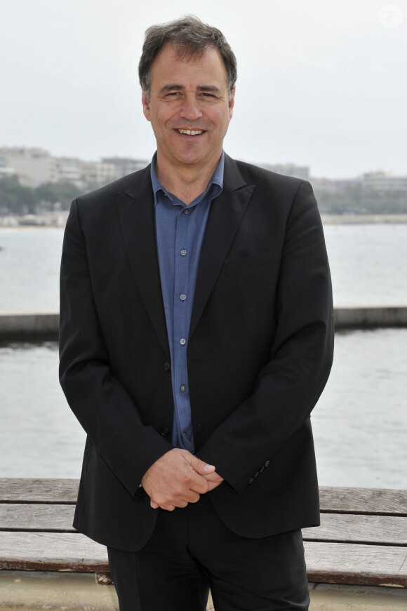 Anthony Horowitz - 50 eme Edition du MipTV a Cannes le 08/04/2013  English novelist and screenwriter, Antony Horowitz attends a photocall during the MIPTV (International Television Program Market), in Cannes, France, 08 April 2013. The MIPTV, the world's audiovisual and digital content market, takes place at the Palais des Festivals from 08 April to 11 April 2011. The MIPTV is one of the world?s leading international trade events dedicated to international television programs and to digital content and interactive entertainment for all platforms.08/04/2013 - Cannes