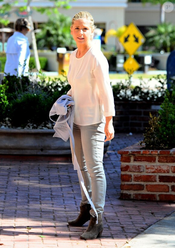 Sarah Michelle Gellar s'est rendue chez un fleuriste à Santa Monica. Le 6 avril 2015