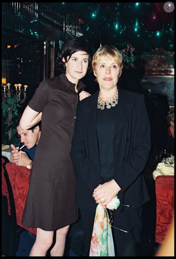 Sylvie Joly avec Valérie Lemercier à Paris en 1997