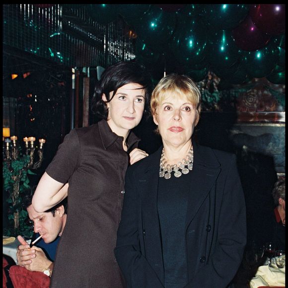 Sylvie Joly avec Valérie Lemercier à Paris en 1997
