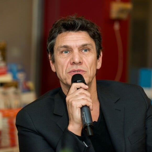 Exclusif - Marc Lavoine en promotion pour son livre "L'homme qui ment" à Bruxelles en Belgique le 3 février 2015.