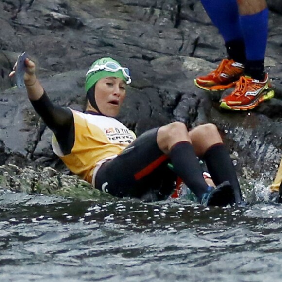 Pippa Middleton et son frère James ont pris part à l'épreuve sportive "Otillo Swim-Run World Championship" en Suède, le 7 septembre 2015.