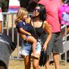Kourtney Kardashian, ses deux enfants Mason et Penelope, et deux amies profitent d'un après-midi ensoleillé au Malibu Chili Cook-Off. Malibu, le 6 septembre 2015.